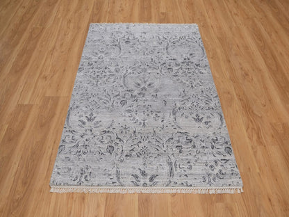 Transitional hand-knotted wool/silk rug in Gray, 4' x 5'10" — SKU O091799 (view 2)