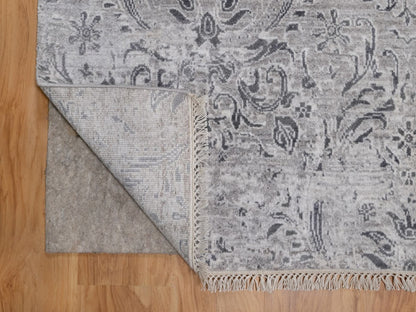 Transitional hand-knotted wool/silk rug in Gray, 5' x 6'11" — SKU O091800 (view 3)