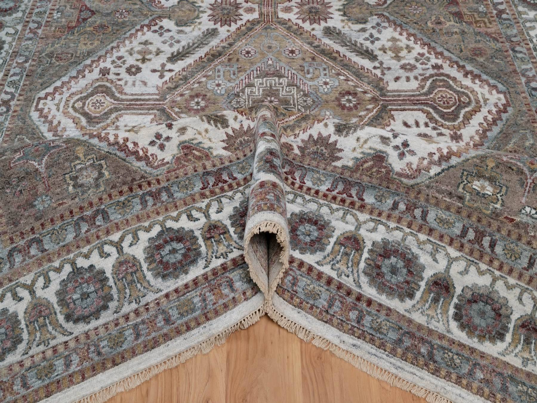 Shiraz Tribal & Geometric hand-knotted wool rug in Ivory, 8'10" x 12'1" — SKU O091802 (view 5)