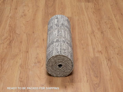 Modern / Contemporary hand-knotted wool runner in Gray, 2'6" x 14' — SKU O091810 (view 6)