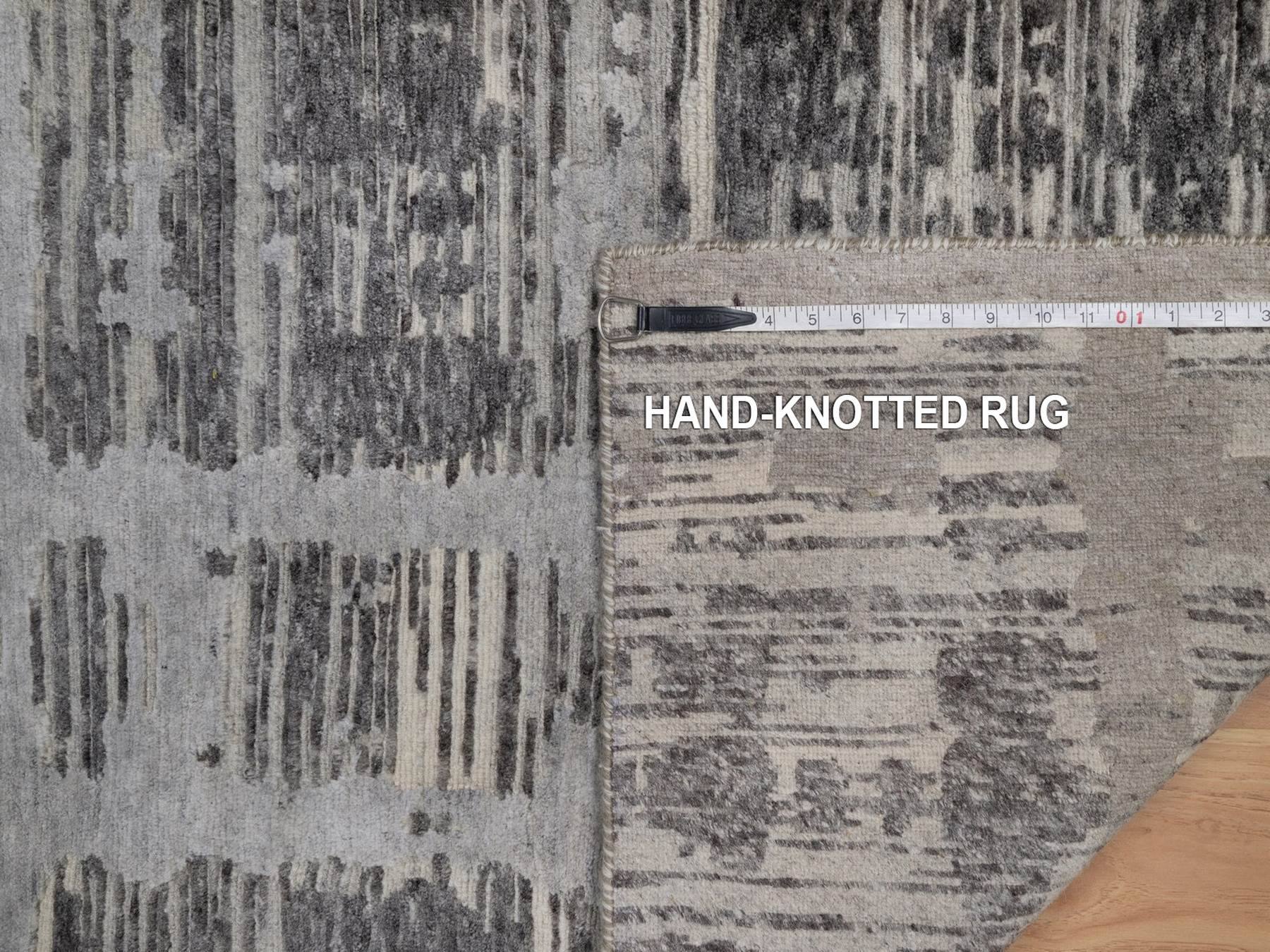 Modern / Contemporary hand-knotted wool runner in Gray, 2'6" x 14' — SKU O091810 (view 8)