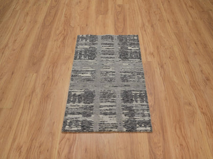 Modern / Contemporary hand-knotted wool rug in Gray, 2' x 3'1" — SKU O091811 (view 2)