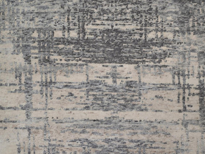 Modern / Contemporary hand-knotted wool rug in Ivory, 8' x 10'1" — SKU O091824 (view 8)
