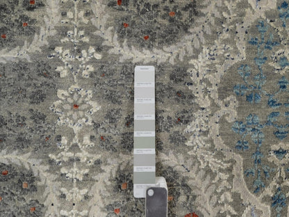 Grey 7'11" x 10'2" Modern and Contemporary Hand knotted Wool/Silk Rug - Sku: O091848
