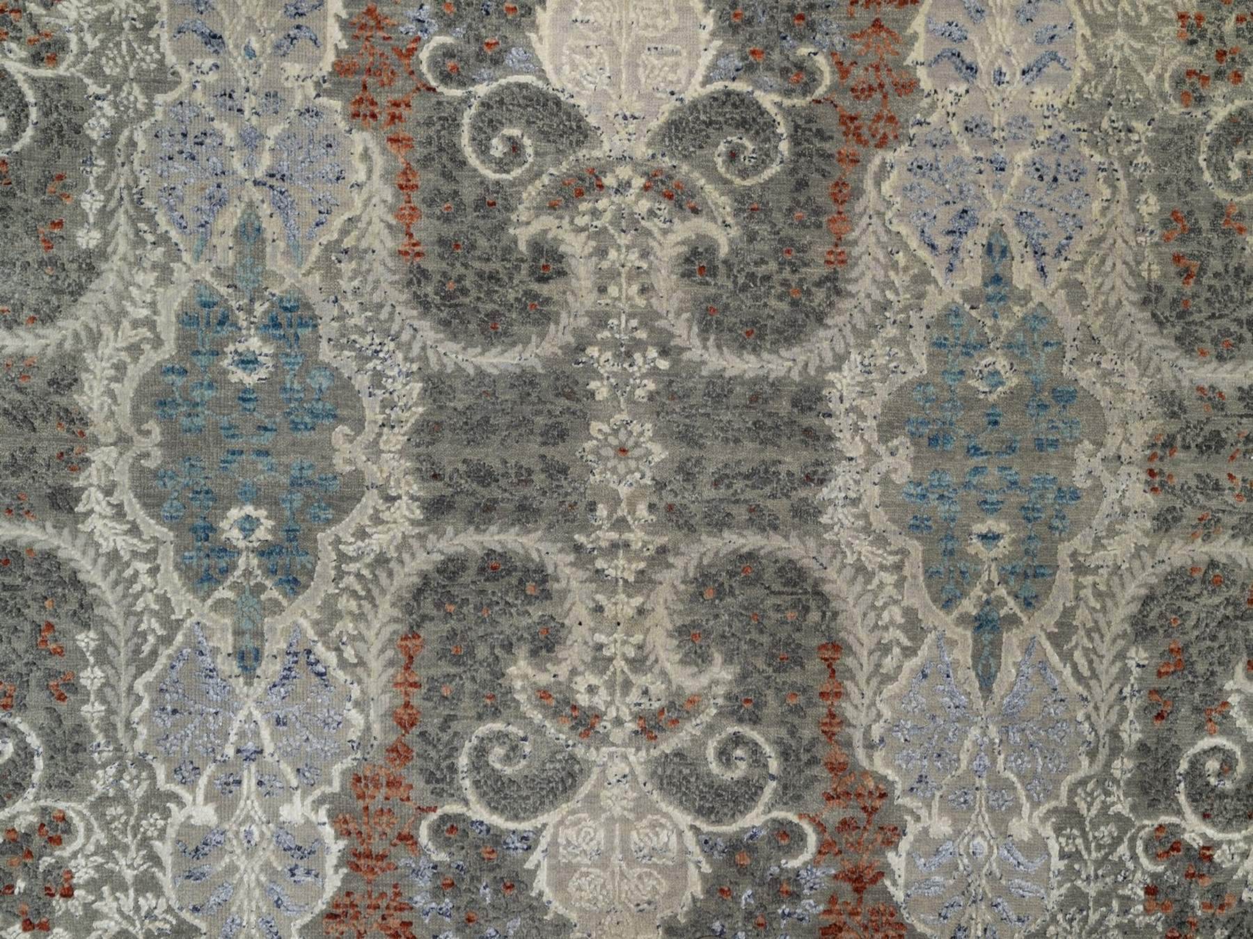 Modern / Contemporary hand-knotted wool/silk rug in Gray, 7'11" x 10'2" — SKU O091848 (view 8)