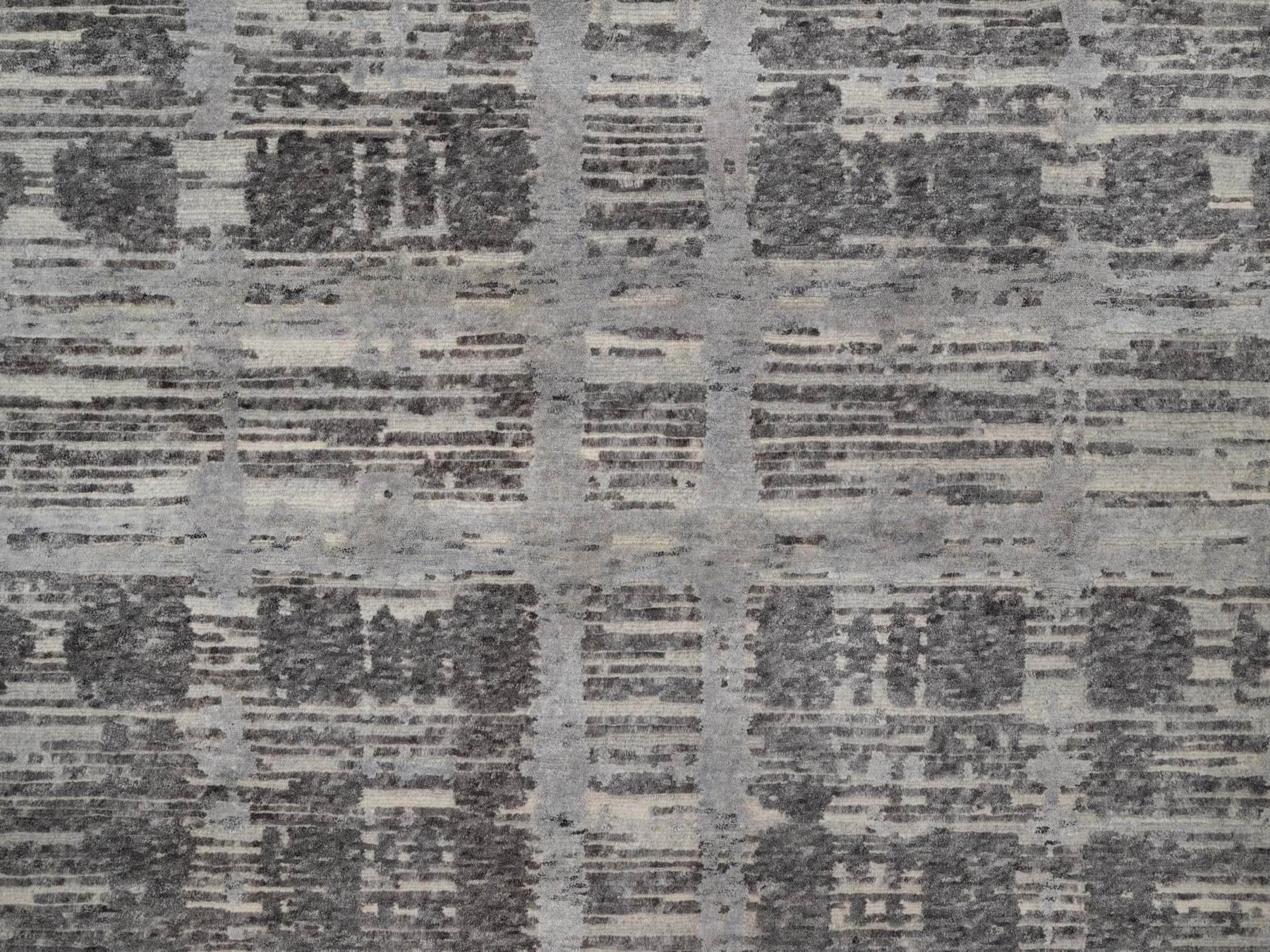 Modern / Contemporary hand-knotted wool rug in Gray, 8'11" x 12'1" — SKU O091850 (view 8)