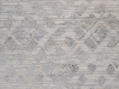 Modern / Contemporary hand-knotted wool rug in Gray, 11'11" x 15'3" — SKU O091856 (view 8)