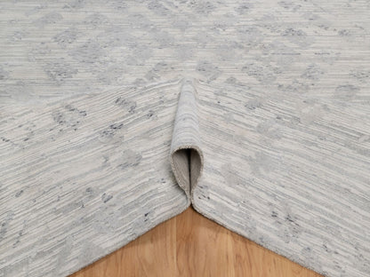 Modern / Contemporary hand-knotted wool rug in Gray, 9' x 12'1" — SKU O091859 (view 5)