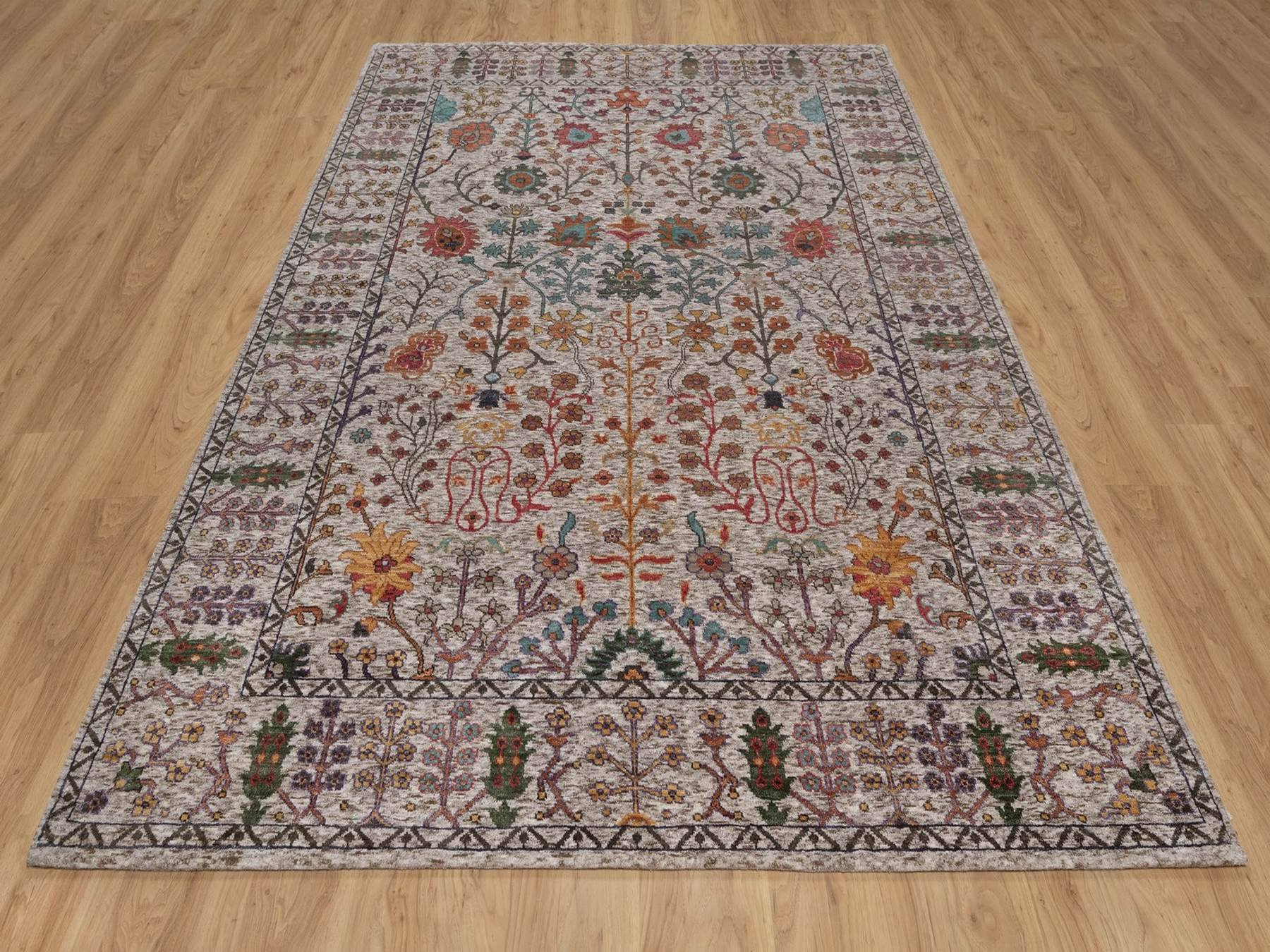 Transitional hand-knotted wool/silk rug in Ivory, 6'2" x 9'2" — SKU O091896 (view 2)
