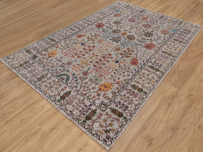 Transitional hand-knotted wool/silk rug in Ivory, 6'2" x 9'2" — SKU O091896 (view 3)