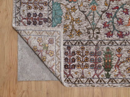 Transitional hand-knotted wool/silk rug in Ivory, 6'2" x 9'2" — SKU O091896 (view 4)