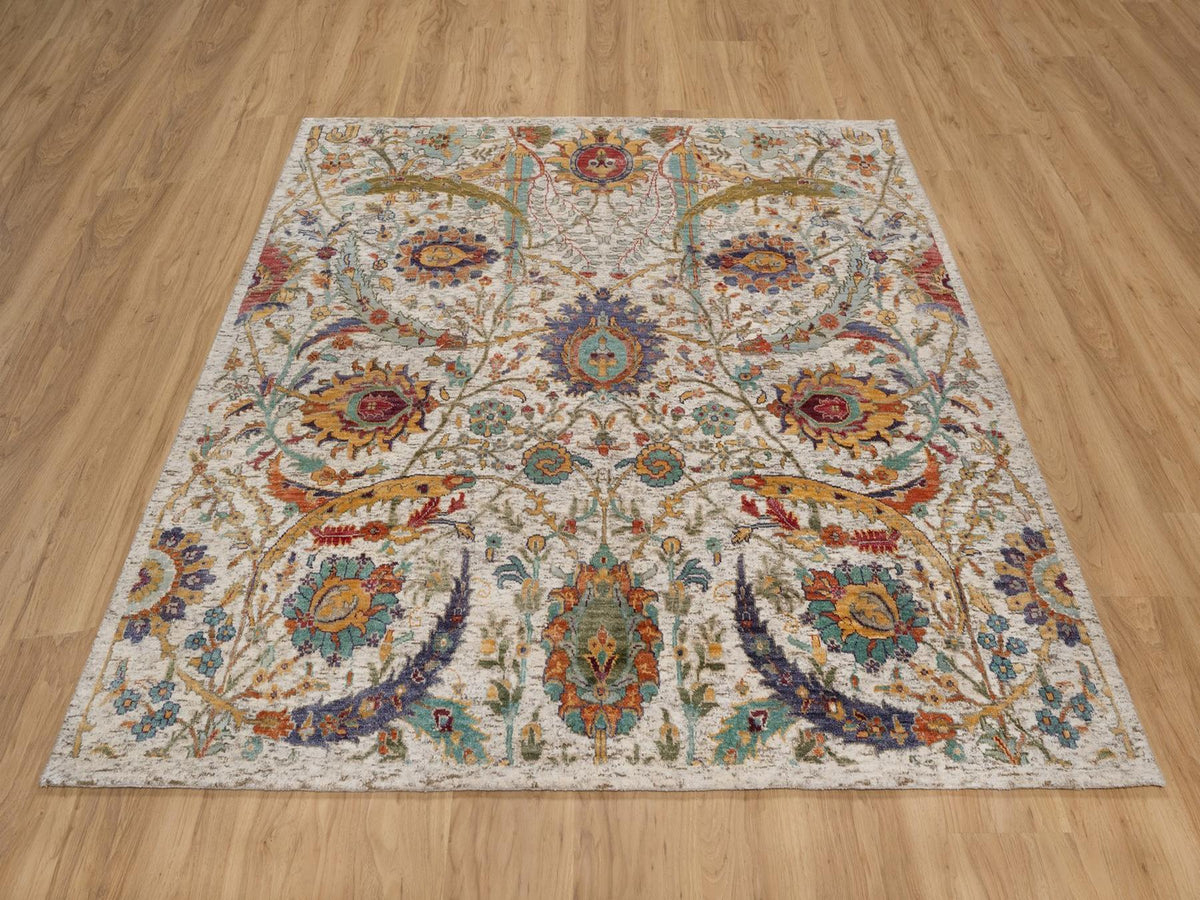 Transitional hand-knotted wool/silk rug in Ivory, 6' x 6' — SKU O091909 (view 2)