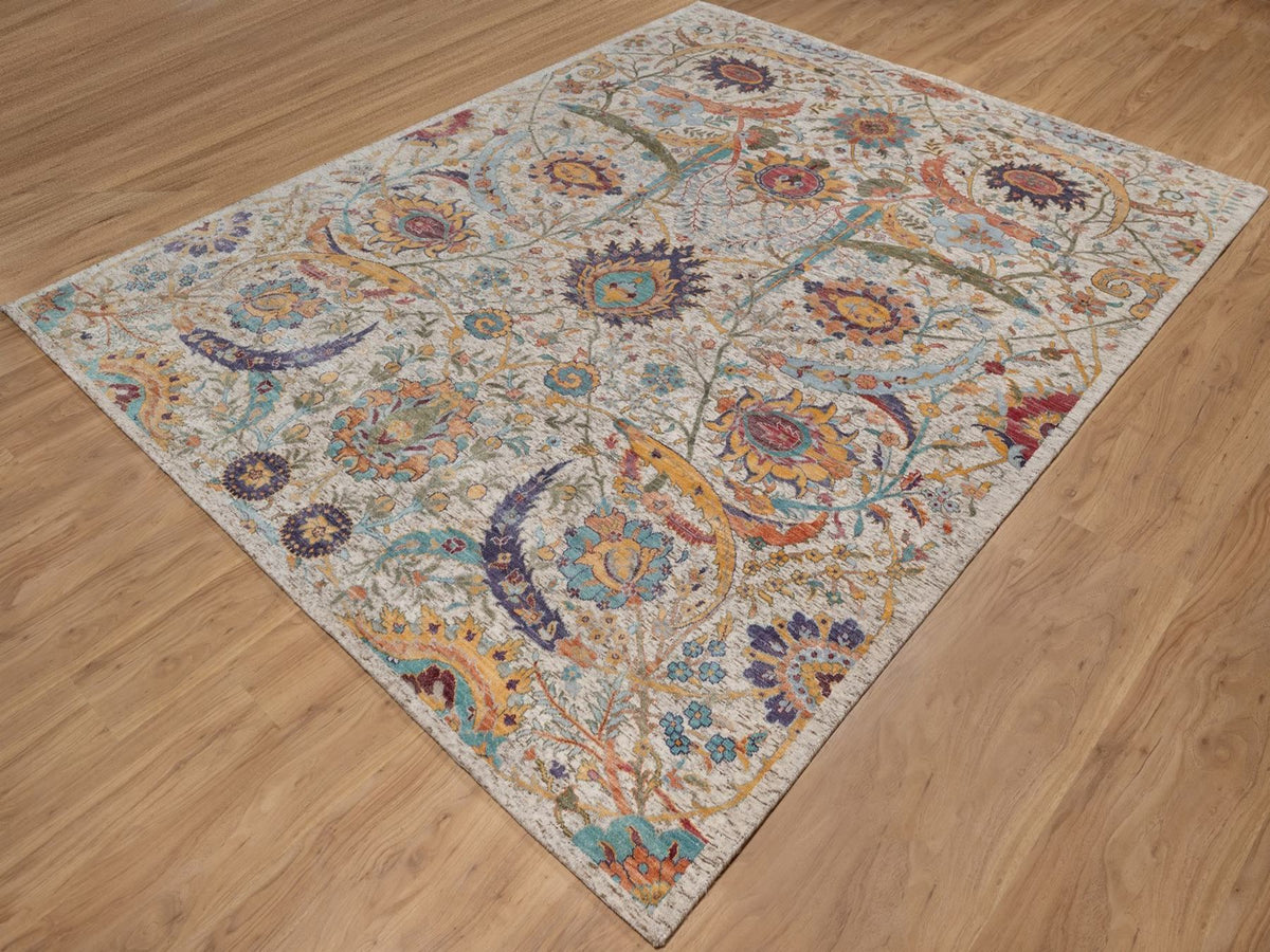 Transitional hand-knotted wool/silk rug in Ivory, 7'11" x 10' — SKU O091923 (view 3)