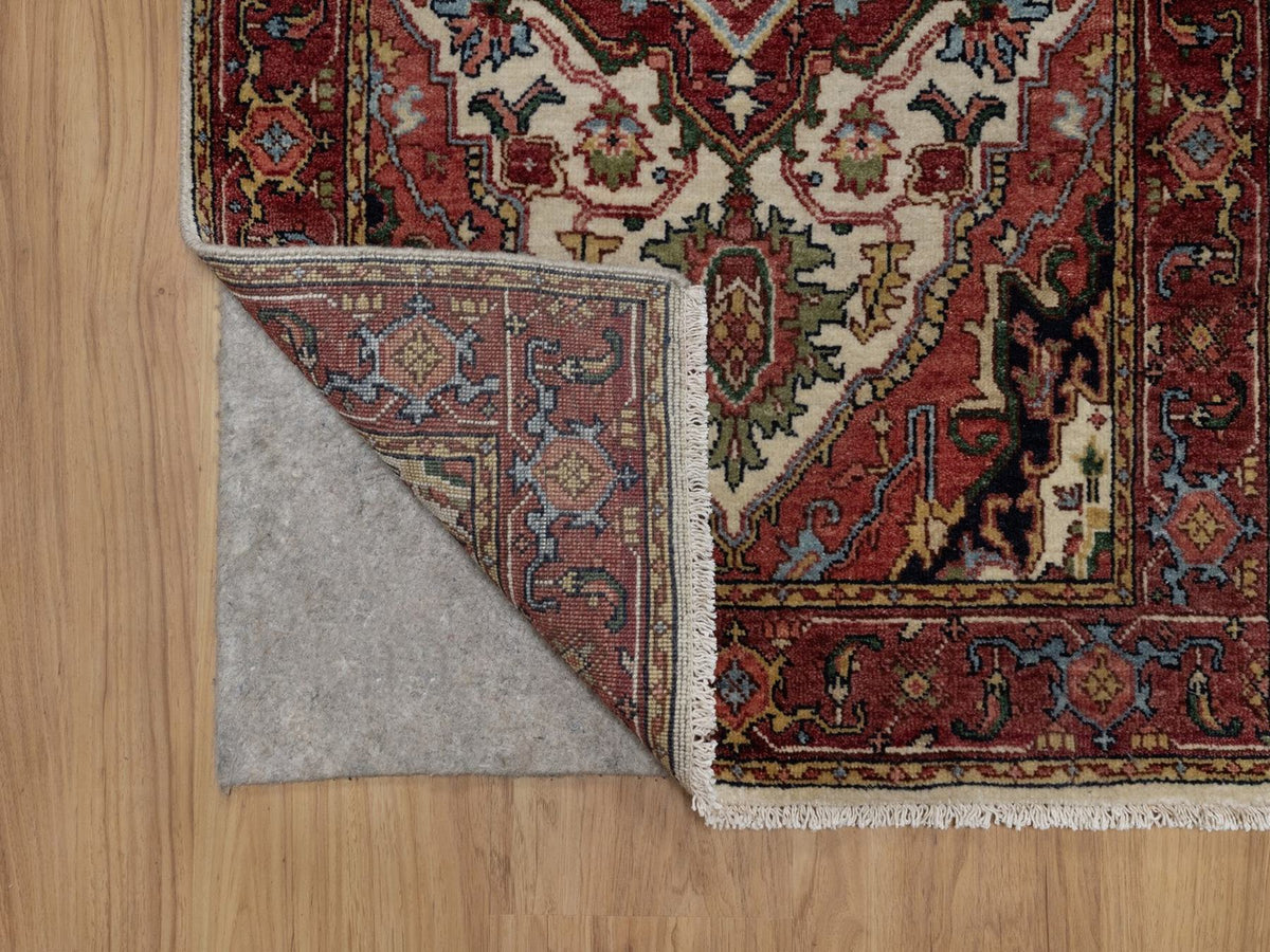 Heriz Heriz hand-knotted wool runner in Ivory & Red, 2'5" x 10'1" — SKU O091928 (view 3)