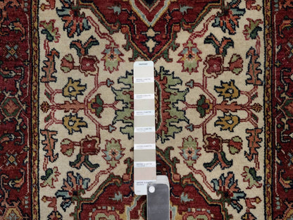 Heriz Heriz hand-knotted wool runner in Ivory & Red, 2'5" x 10'1" — SKU O091928 (view 4)