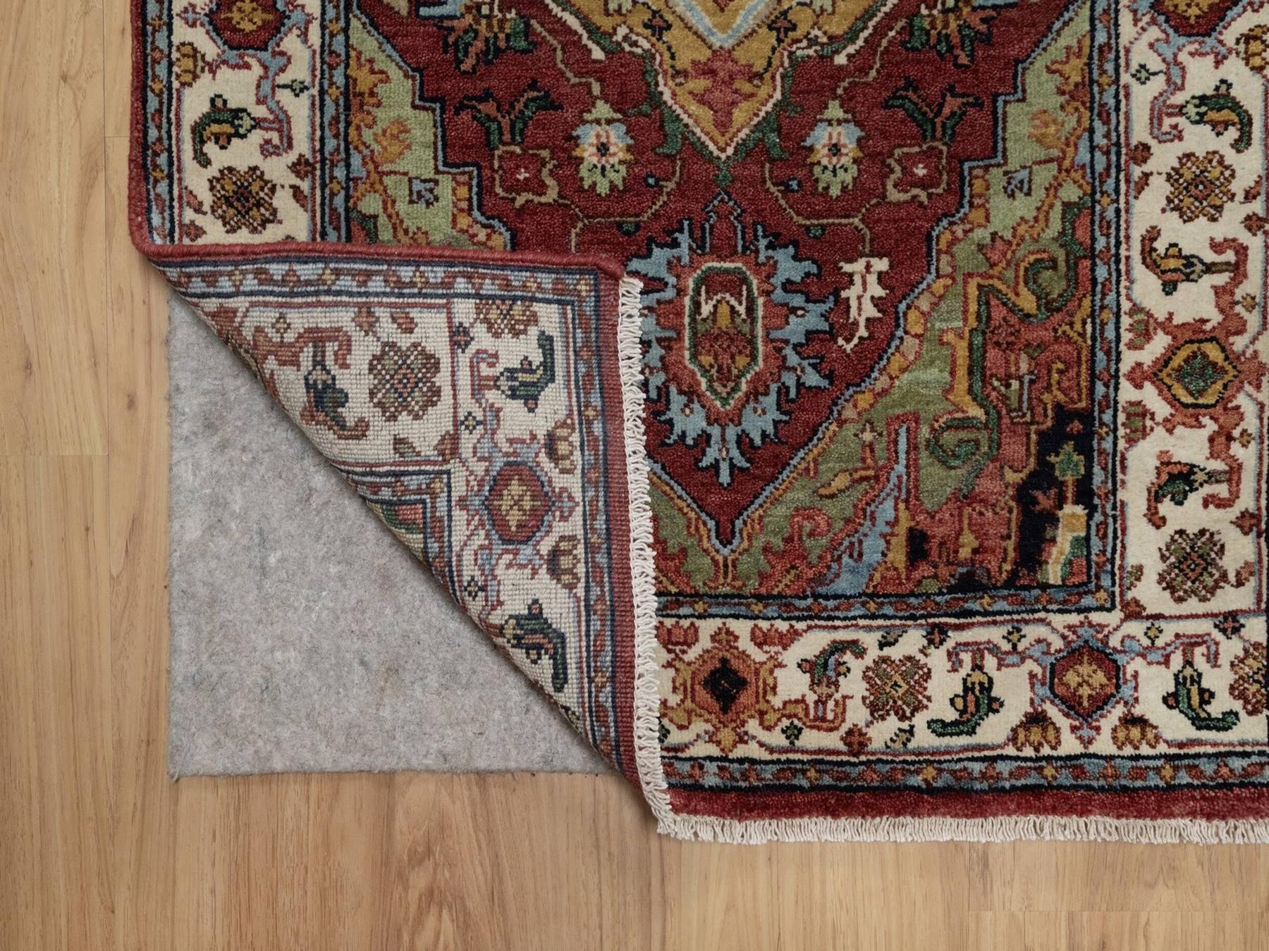 Heriz Heriz hand-knotted wool runner in Red & Ivory, 2'7" x 6'1" — SKU O091930 (view 3)