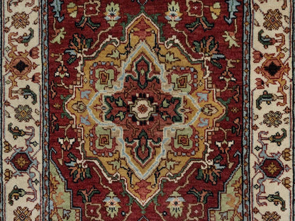 Heriz Heriz hand-knotted wool runner in Red & Ivory, 2'7" x 6'1" — SKU O091930 (view 5)