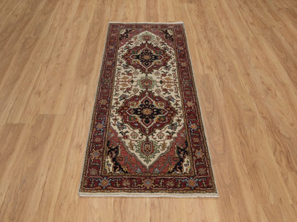 Heriz Heriz hand-knotted wool runner in Ivory & Red, 2'7" x 6'1" — SKU O091935 (view 2)