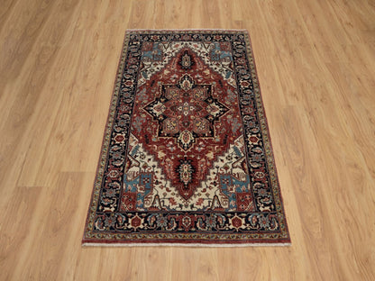 Heriz Heriz hand-knotted wool rug in Red & Navy Blue, 3' x 5' — SKU O091938 (view 2)