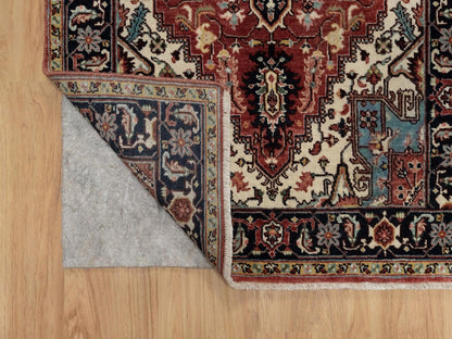 Heriz Heriz hand-knotted wool rug in Red & Navy Blue, 3' x 5' — SKU O091938 (view 3)