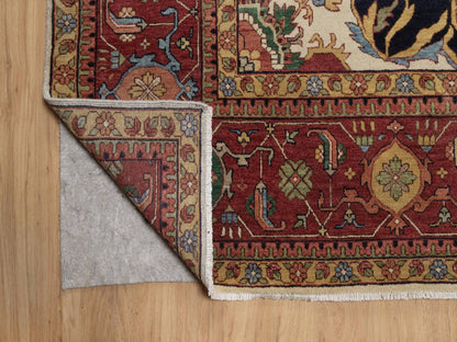 Heriz Heriz hand-knotted wool rug in Ivory & Red, 11'10" x 15'3" — SKU O091947 (view 4)