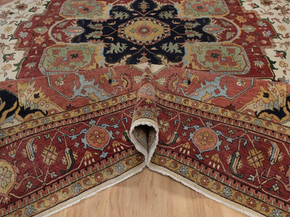 Heriz Heriz hand-knotted wool rug in Ivory & Red, 11'10" x 15'3" — SKU O091947 (view 5)