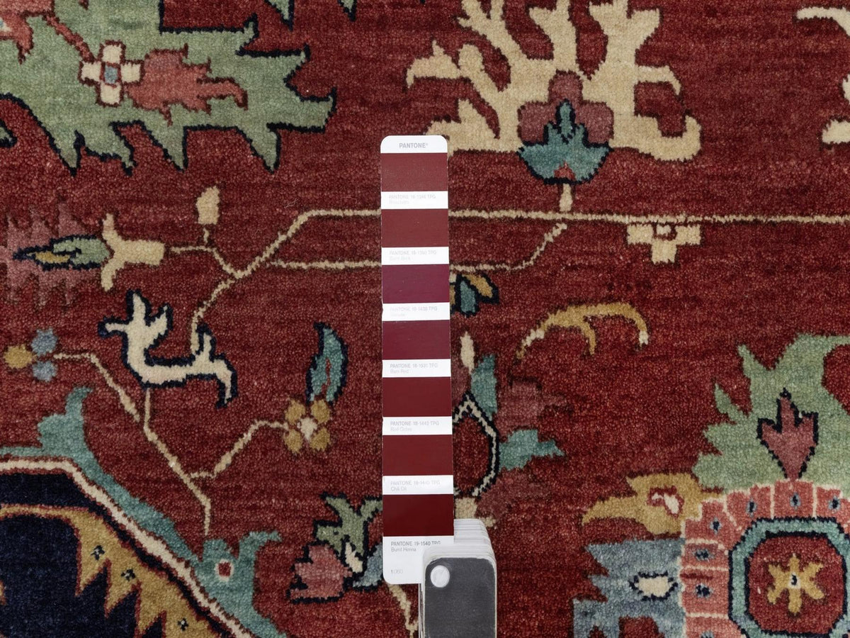 Heriz Heriz hand-knotted wool rug in Red & Midnight Blue, 13'11" x 14'2" — SKU O091948 (view 7)