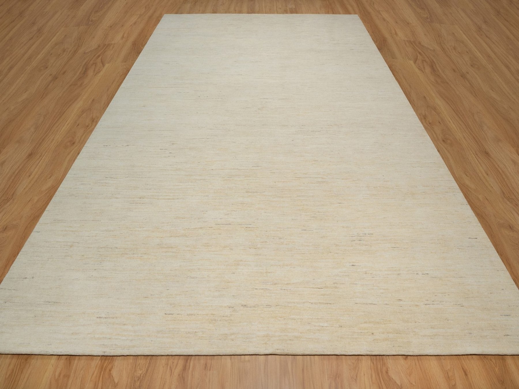 Gabbeh Modern / Contemporary hand-knotted wool rug in Ivory, 10' x 14'1" — SKU O091954 (view 2)