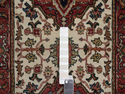 Heriz Heriz hand-knotted wool runner in Ivory & Red, 2'7" x 10' — SKU O091962 (view 4)