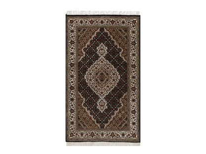 Black 3'2" x 5'4" Fine Oriental Hand knotted Wool Rug - Sku: O091965