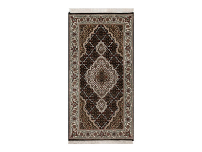 Black 2'4" x 4'9" Fine Oriental Hand knotted Wool Rug - Sku: O091966