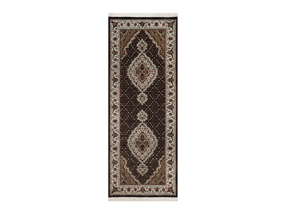Black 2'7" x 6'9" Fine Oriental Hand knotted Wool Rug - Sku: O091967