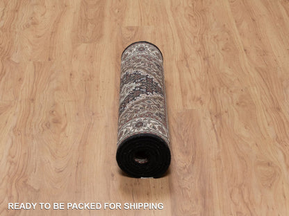 Black 2'7" x 6'9" Fine Oriental Hand knotted Wool Rug - Sku: O091967
