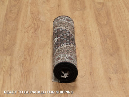 Black 2'5" x 4'8" Fine Oriental Hand knotted Wool Rug - Sku: O091969