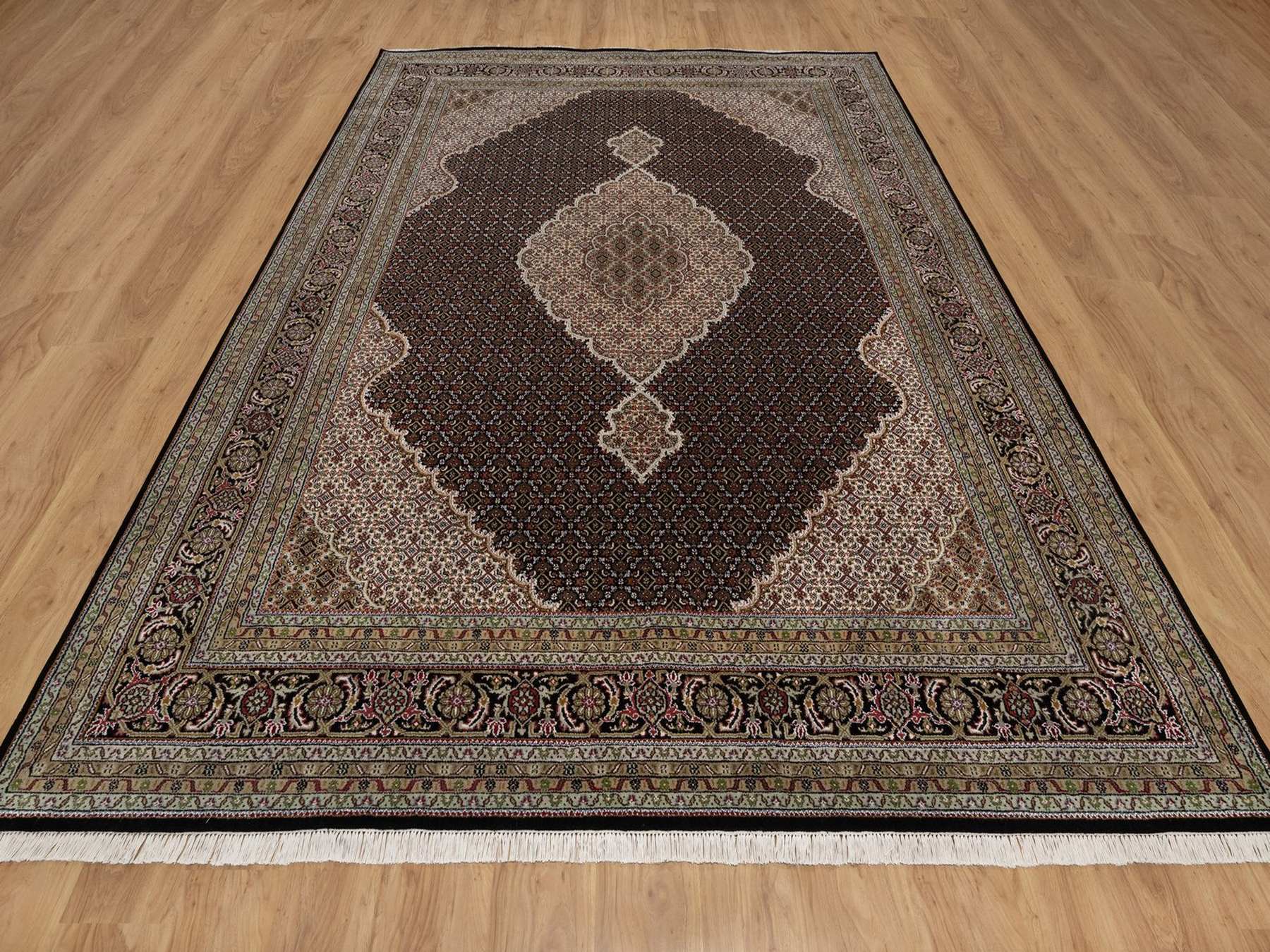 Black 8'9" x 12'0" Fine Oriental Hand knotted Wool Rug - Sku: O091977