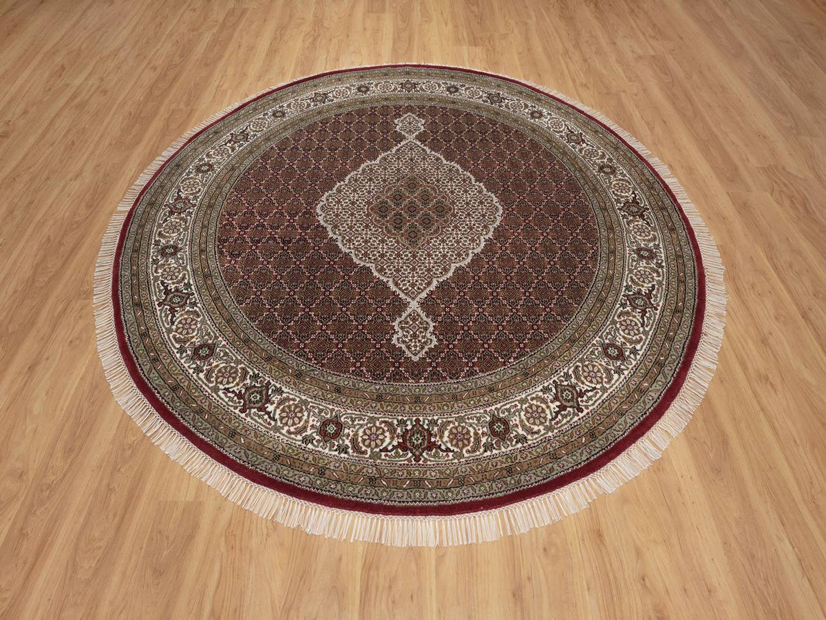 Tabriz Fine Oriental hand-knotted wool rug in Red & Ivory, 8' x 8' — SKU O091982 (view 2)