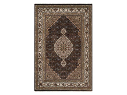 Black 6'0" x 9'1" Fine Oriental Hand knotted Wool Rug - Sku: O091983