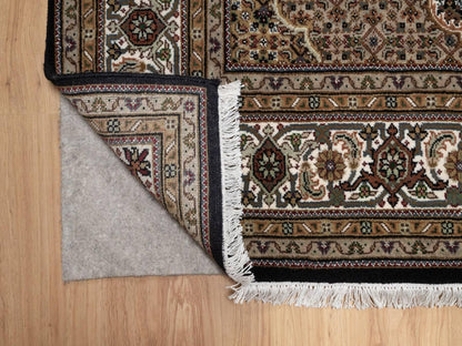 Black 6'0" x 9'1" Fine Oriental Hand knotted Wool Rug - Sku: O091983