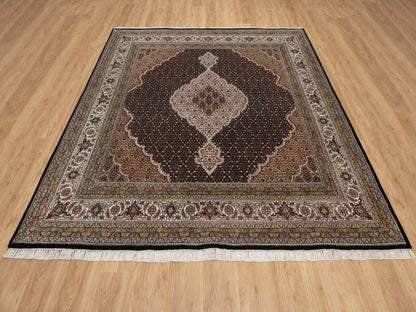 Black 8'0" x 8'0" Fine Oriental Hand knotted Wool Rug - Sku: O091988