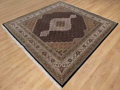 Black 8'0" x 8'0" Fine Oriental Hand knotted Wool Rug - Sku: O091988