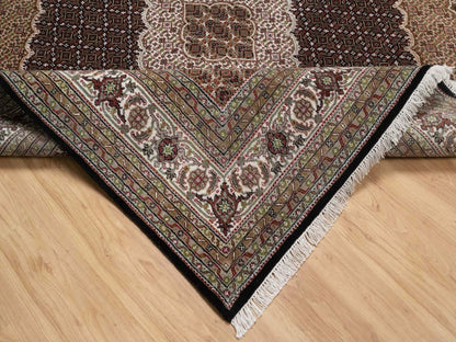 Black 8'0" x 8'0" Fine Oriental Hand knotted Wool Rug - Sku: O091988