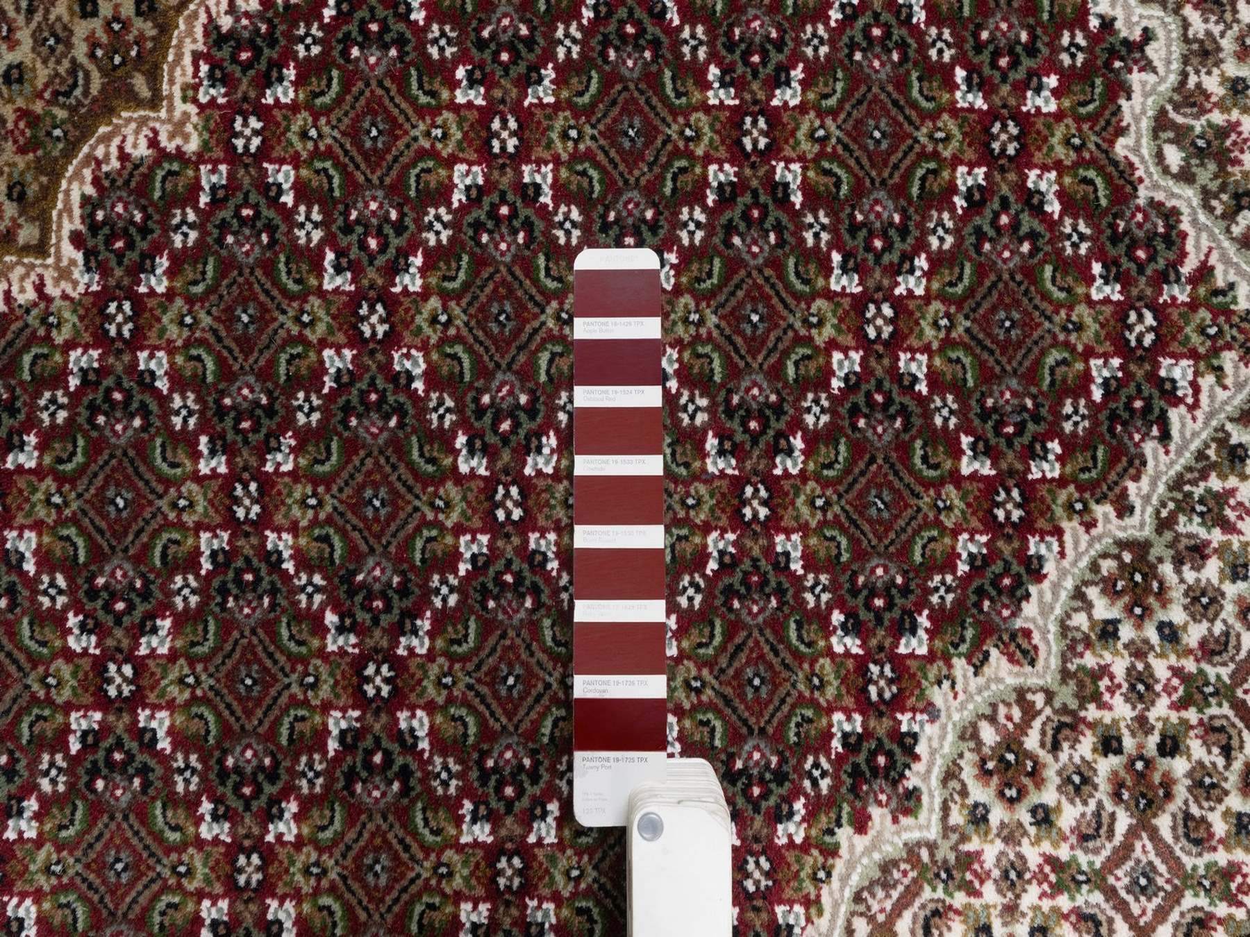 Tabriz Fine Oriental hand-knotted wool rug in Red & Ivory, 7'10" x 8'2" — SKU O091990 (view 7)
