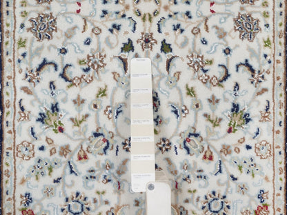 Nain Fine Oriental hand-knotted wool/silk runner in Ivory & Blue, 2'8" x 8'3" — SKU O091995 (view 4)