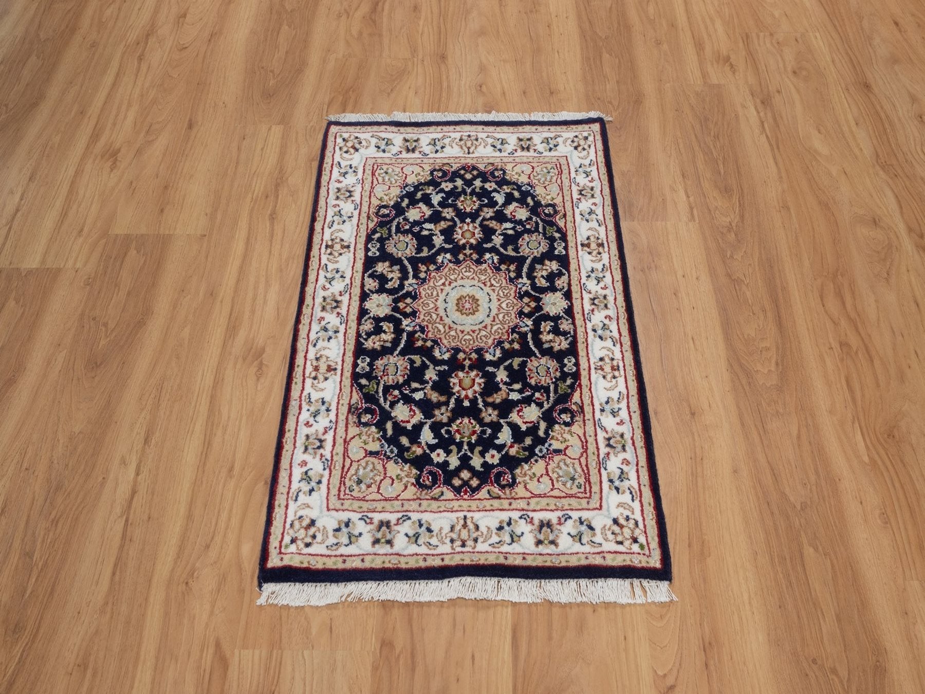 Blue 2'0" x 3'2" Fine Oriental Hand knotted Wool/Silk Rug - Sku: O091999