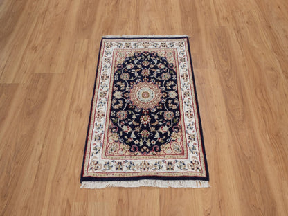 Blue 2'2" x 3'2" Fine Oriental Hand knotted Wool/Silk Rug - Sku: O092011