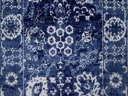 Blue 2'6" x 6'0" Transitional Hand knotted Wool/Silk Rug - Sku: O092020