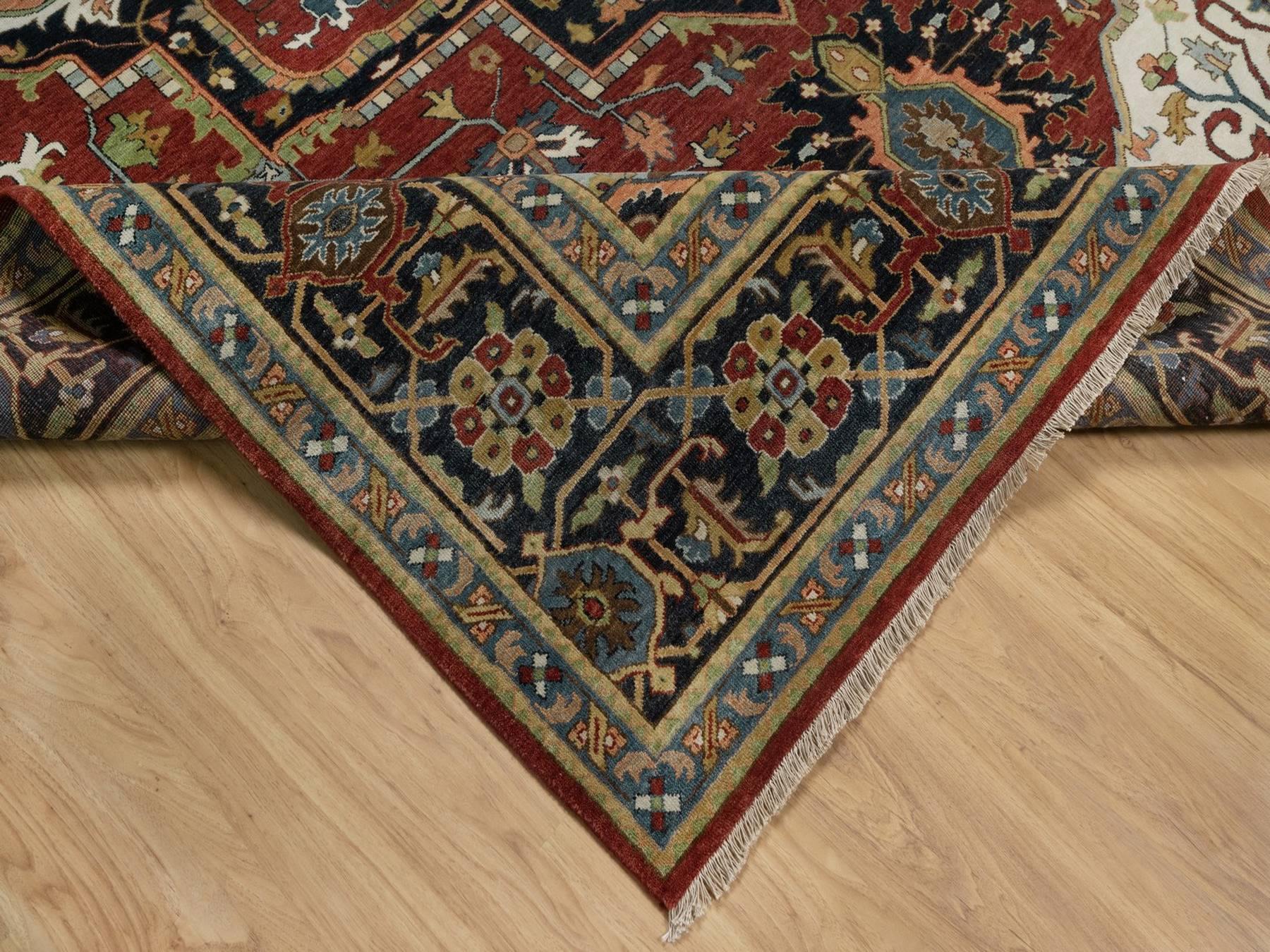 Heriz Heriz hand-knotted wool rug in Red & Navy Blue, 8'11" x 12'2" — SKU O092023 (view 6)