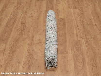 Blue 5'2" x 5'3" Fine Oriental Hand knotted Wool/Silk Rug - Sku: O092030
