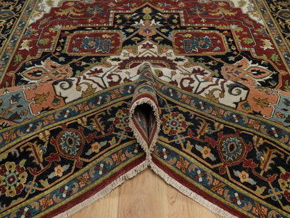Heriz Heriz hand-knotted wool rug in Red & Navy Blue, 7'10" x 10'2" — SKU O092038 (view 5)