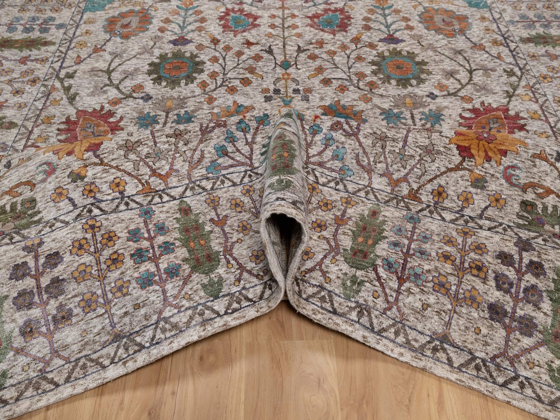 Transitional hand-knotted wool/silk rug in Ivory, 8' x 9'11" — SKU O092053 (view 5)